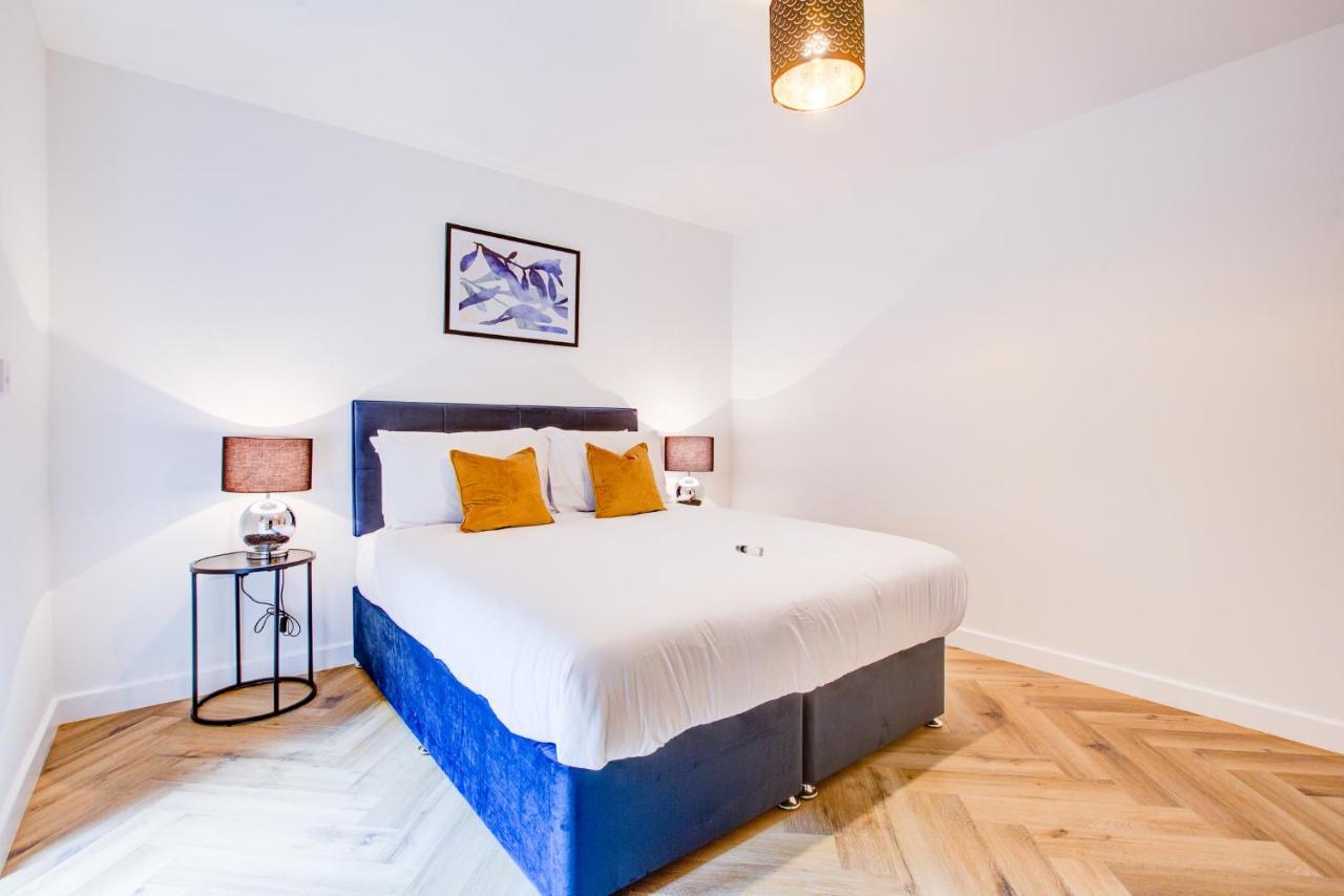 Hybrid Resi - London, Mitcham Close To Tooting And Wimbledon ミッチャム エクステリア 写真